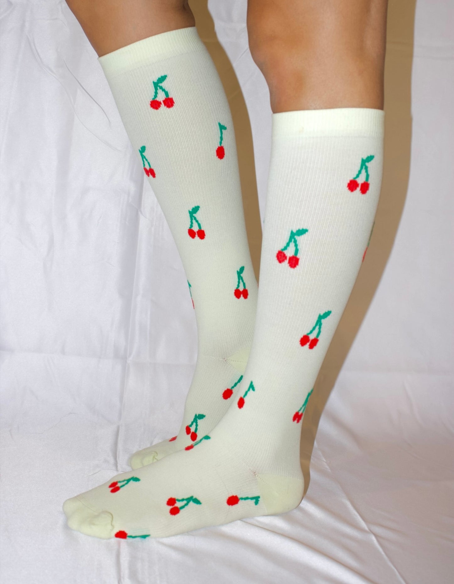 The Kate Sock – Cherry Compression Socks – 15–20 mmHg Compression for Travel, Work, and Fitness – Pale Yellow Cherry Print