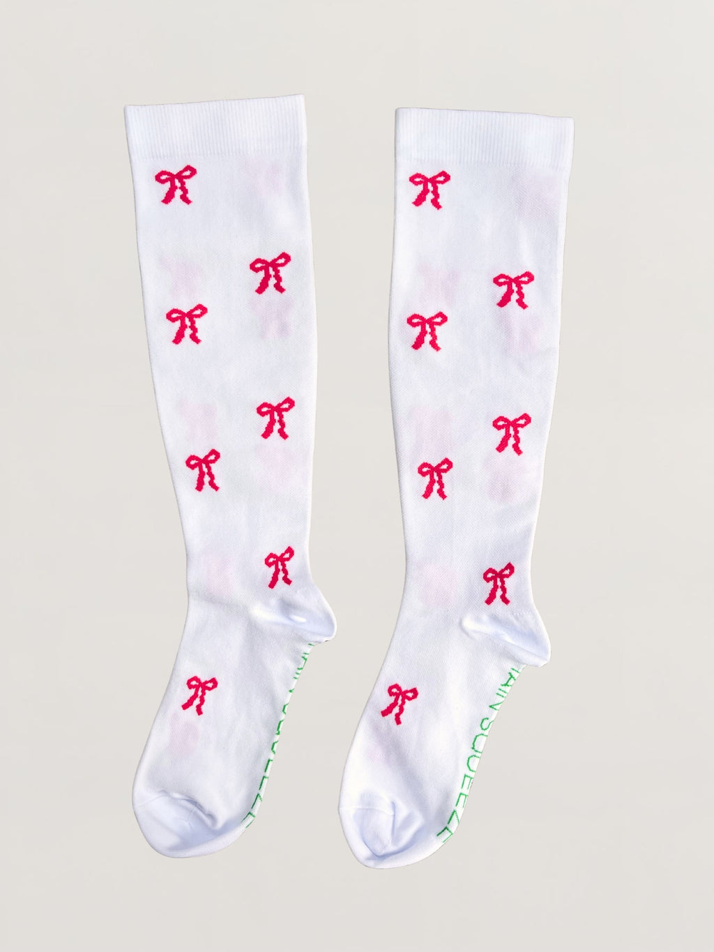 The Shea Sock – Cute Compression Socks| White with Pink Bows | 15-20 mmHg Support
